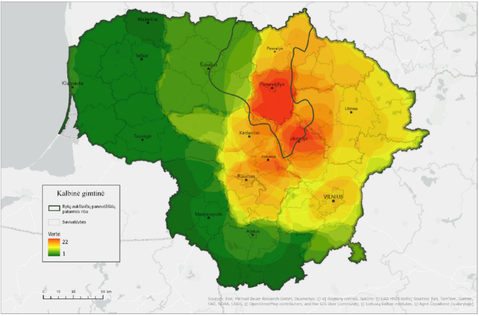Lietuvos žemėlapyje skirtingomis spalvomis pavaizduoti apibendrinti piečiau esančių dviejų gimnazijų moksleivių atsakymų į žemėlapio užduoties klausimą, kur kalbama ta pačia ar panašia kalba, kaip ir jų gyvenamojoje vietovėje, geoerdvinės analizės rezultatai ir rytų aukštaičių panevėžiškių patarmės riba. Raudona spalva rodo dažniausiai (iki 22 kartų) respondentų žymėtą teritoriją – Panevėžio m. ir r. sav., taip pat Ukmergės r. sav. apylinkes; oranžinė spalva rodo panašiai dažnai žymėtą arealą – Biržų r. sav., Pasvalio r. sav., Kupiškio r. sav., Rokiškio r. sav., Jonavos r. sav., Kėdainių r. sav., Kauno m. ir r. sav., Vilniaus m. ir r. sav. apylinkes; geltona spalva rodo rečiau žymėtą plotą – rytinius, pietinius ir vakarinius minėtų rajonų pakraščius; žalia spalva rodo rečiausiai žymėtą teritoriją – likusį Lietuvos plotą. Taip pat žemėlapyje pateikti didesniųjų Lietuvos miestų pavadinimai ir Lietuvos savivaldybių ribos